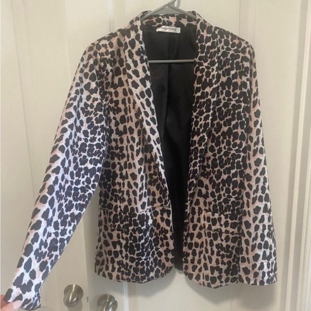 Cheetah print Blazer
